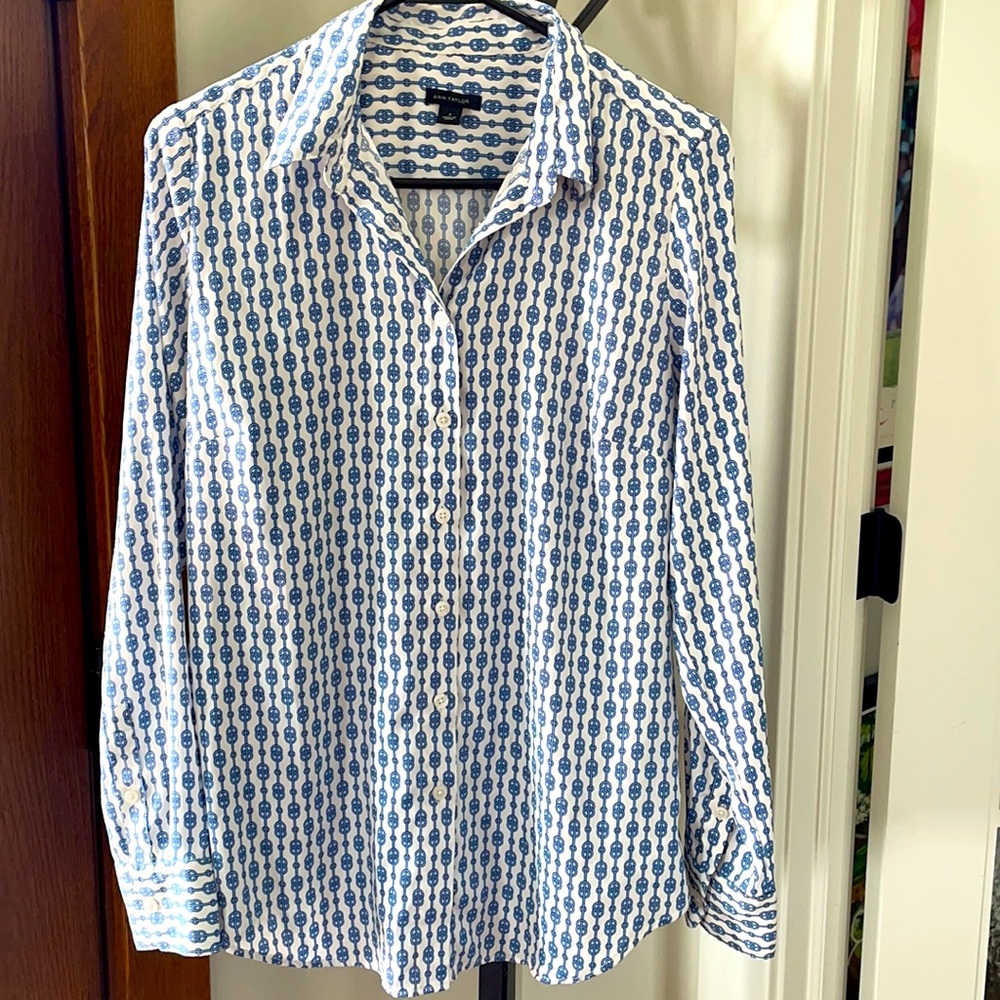 Ann Taylor Chain Link Blouse Size 6